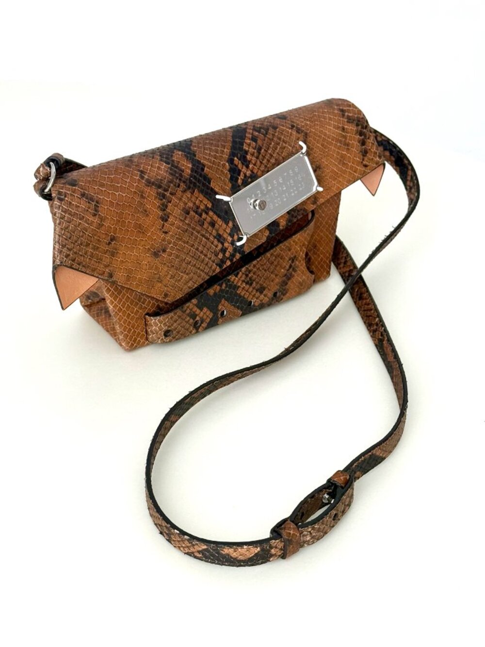 MAISON MARGIELA Snatched Python-Effect Small Bag - Picture 14 of 16